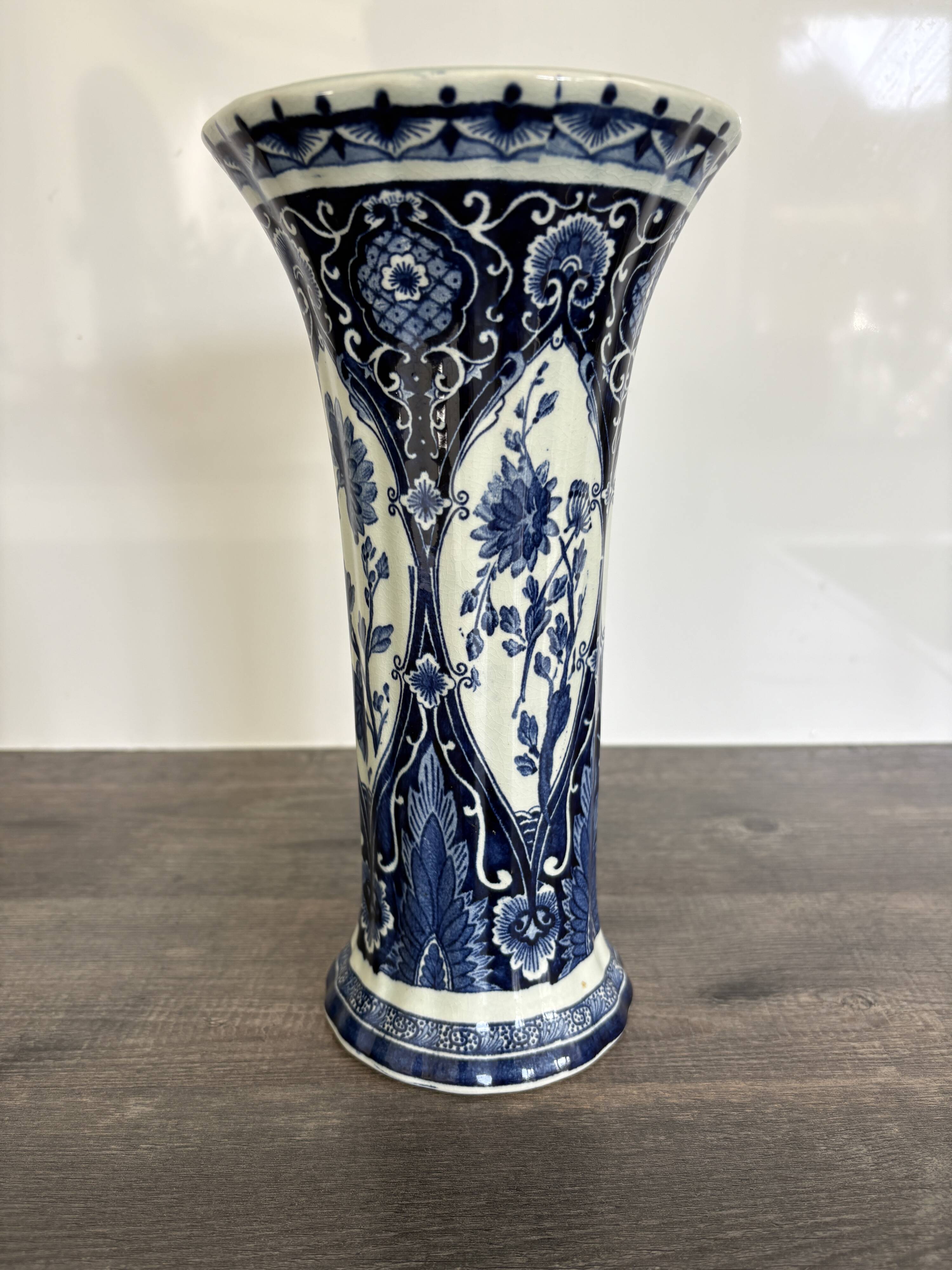 Antique Delft vase – Petrus Regout Maastricht
