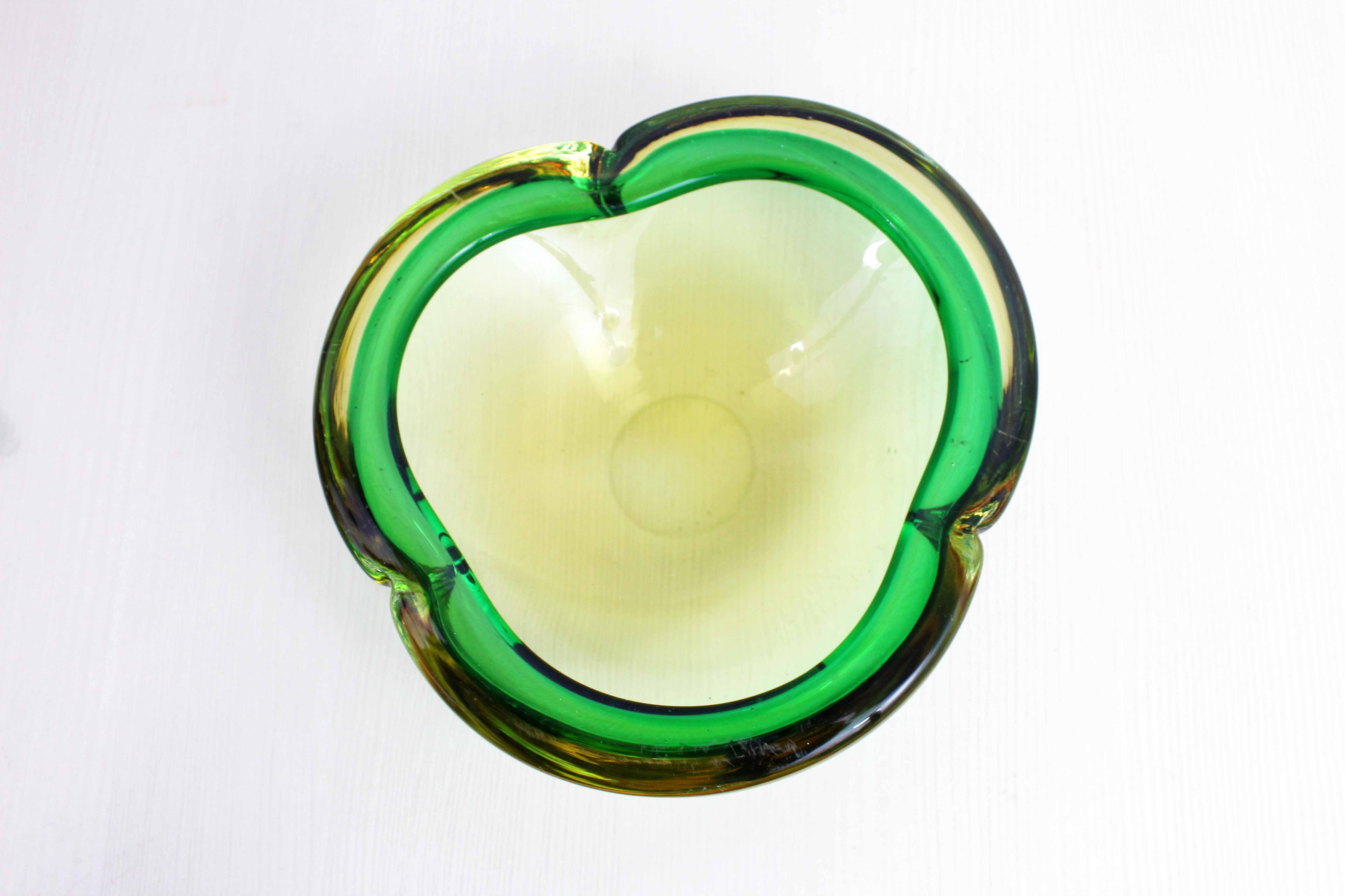 Ashtray or empty Murano glass pocket