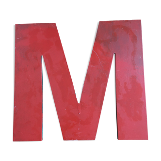 Letter teaches wood M