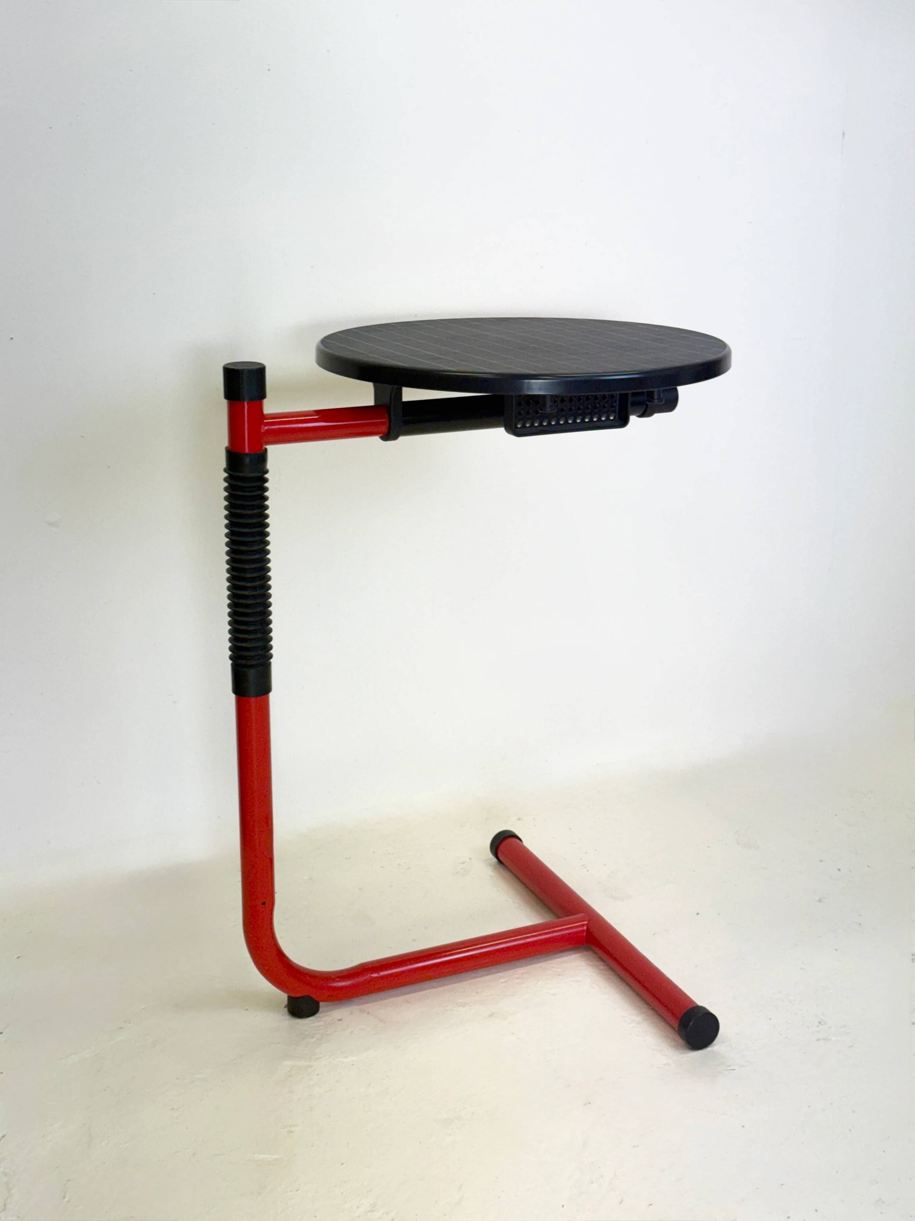 Side table / desk "Servomuto" by Lucci & Orlandini for Magis, Italy, 1980s