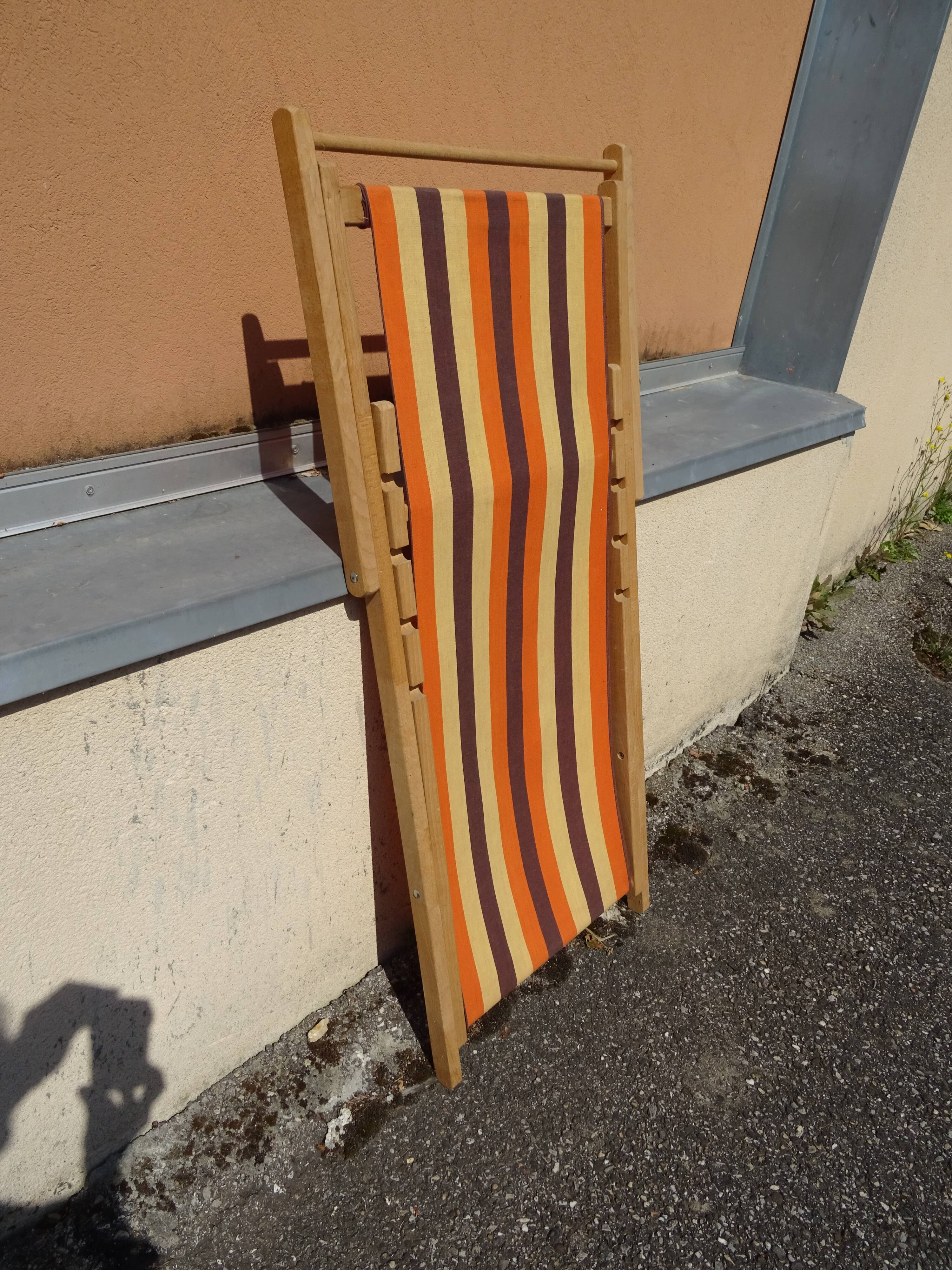 Vintage garden deck chair