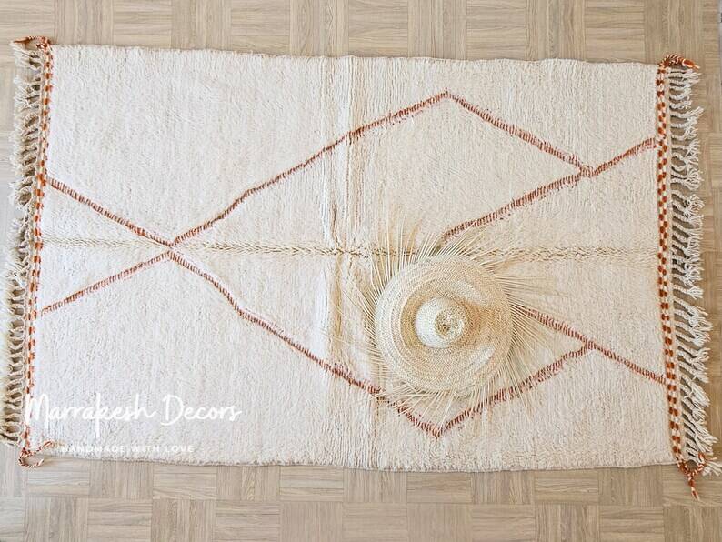 Hand-knotted Moroccan rug 150/250cm