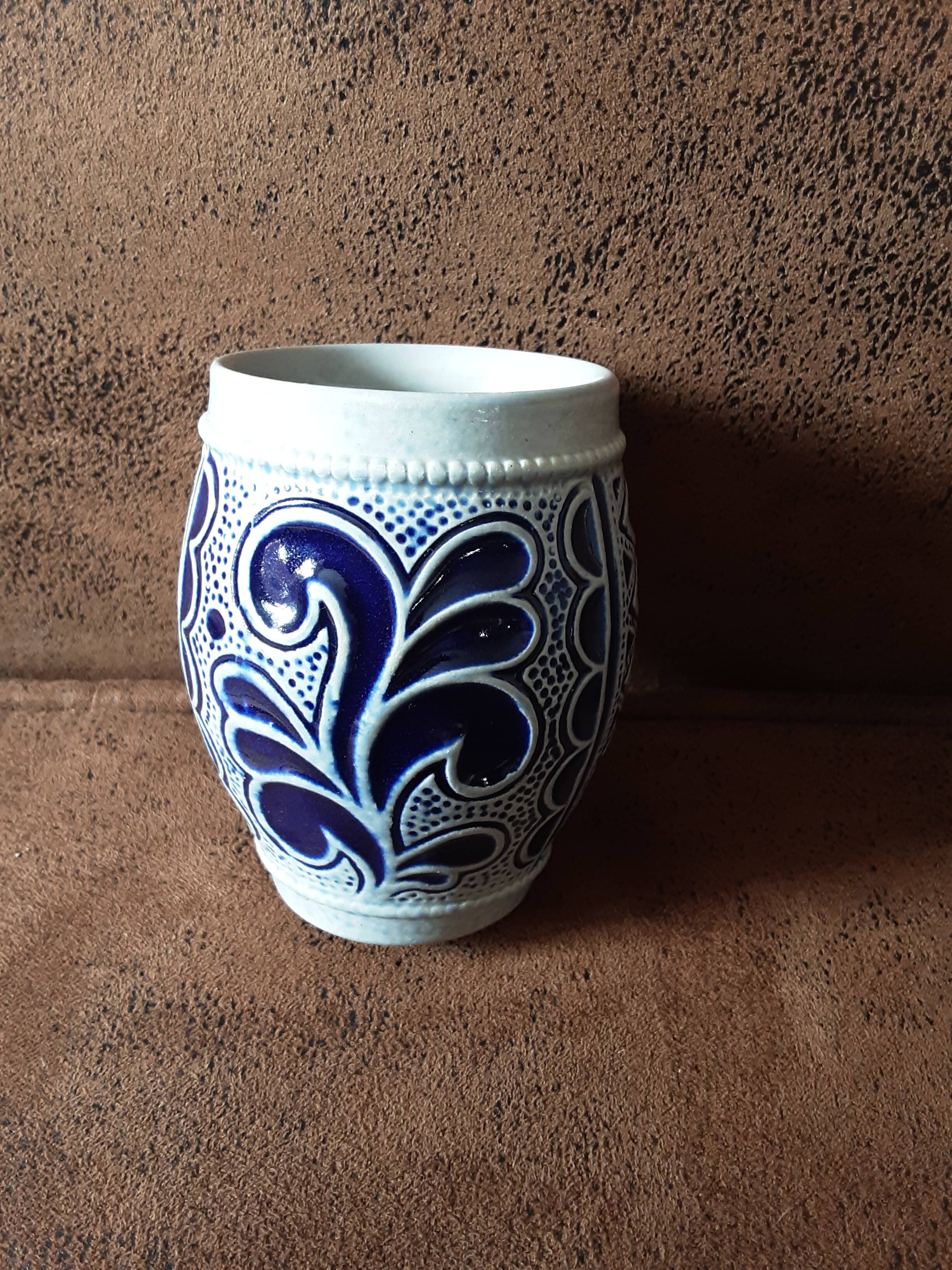 Set of 6 handmade ceramic cups