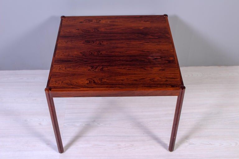Rectangular Scandinavian coffee table in 1950s rosewood