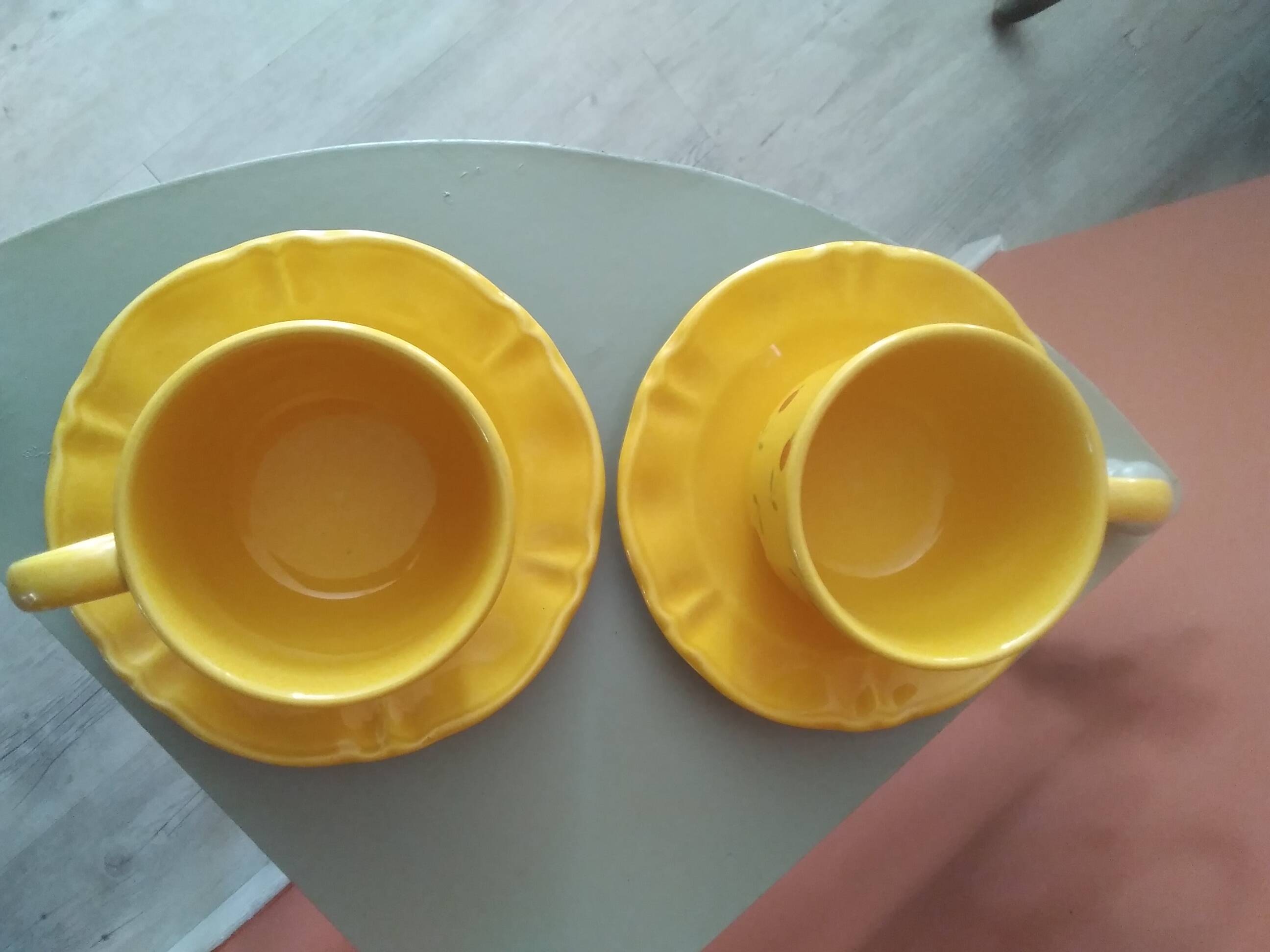 Cherry decorative cup duo