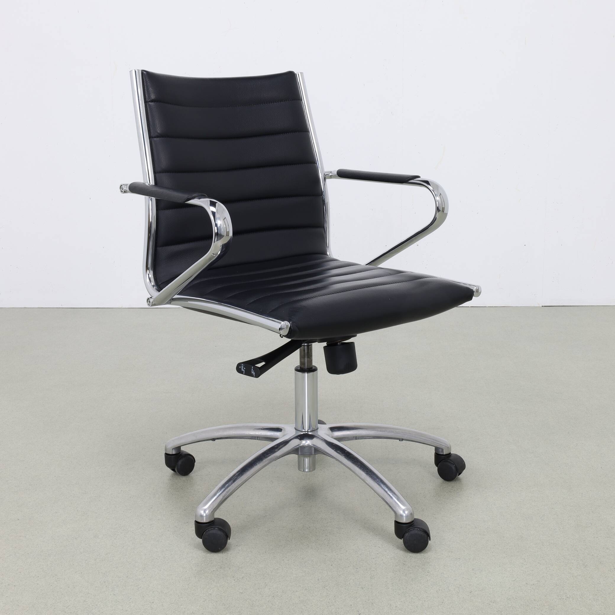Chrome office chair by Sitland Italy, 2000s