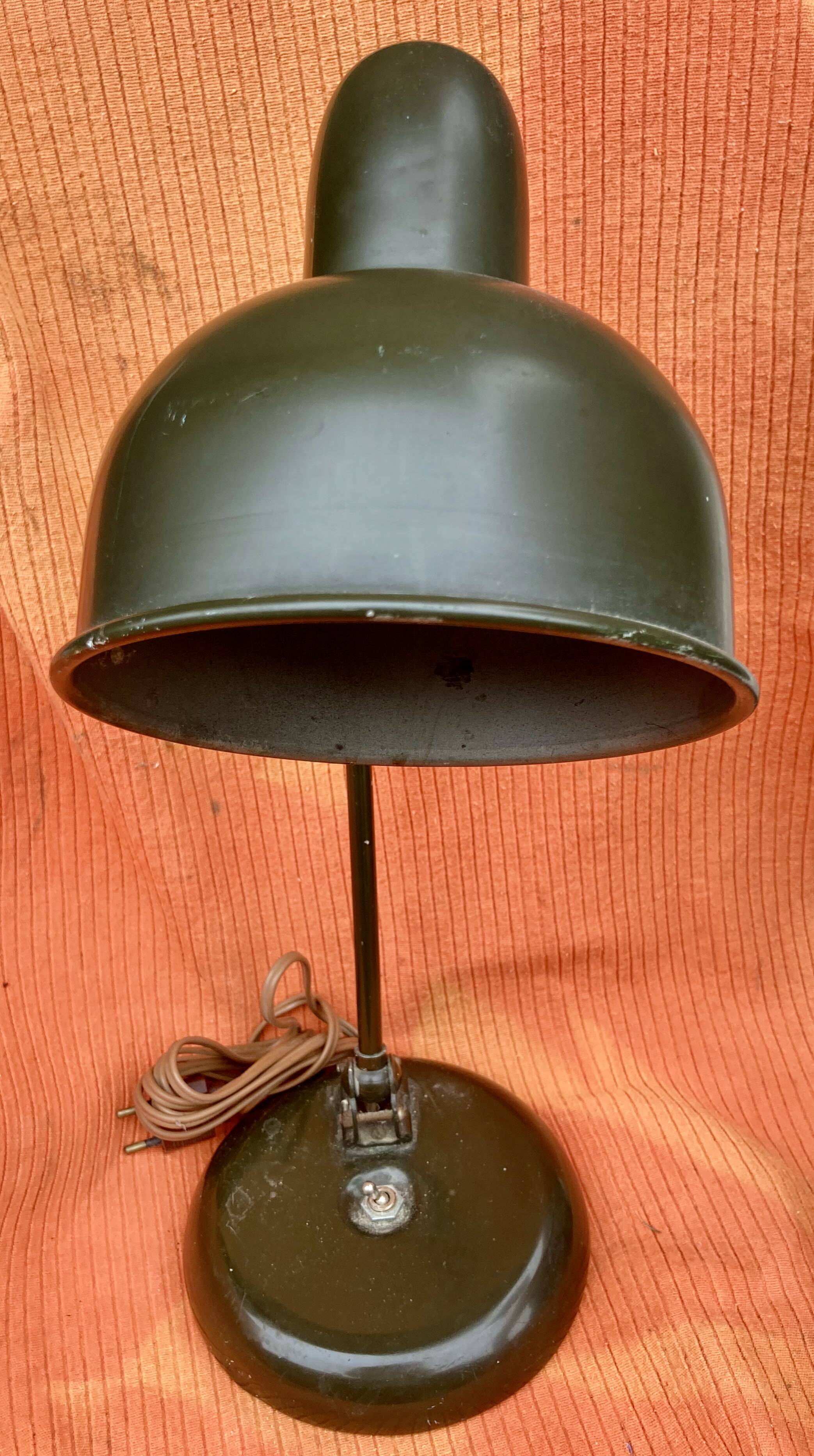 Lampe de bureau atelier Christian Dell 1930, luminaire industrielle