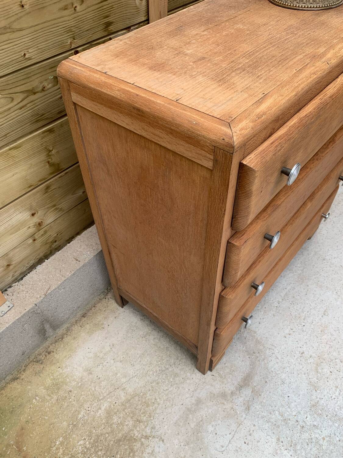 Art Deco chest of drawers