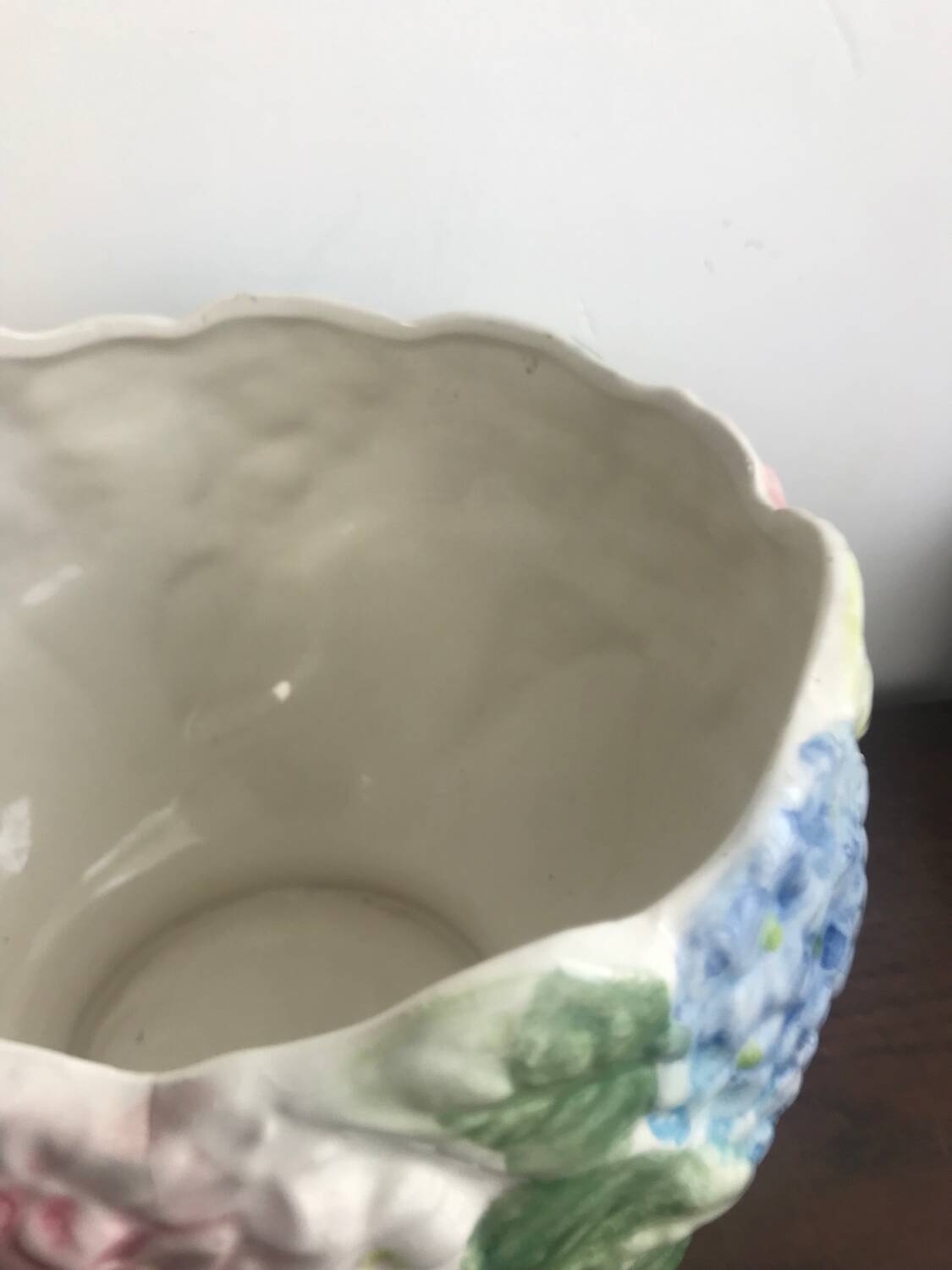 Vintage slip pot with hydrangea pattern