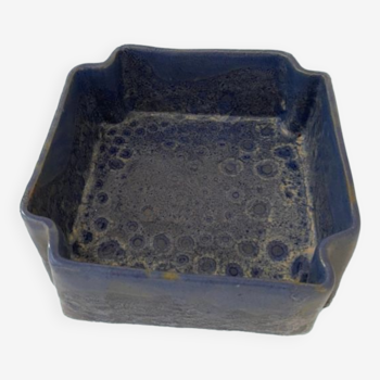 Square flat in blue glazed stoneware