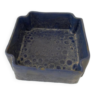 Square flat in blue glazed stoneware