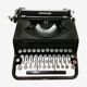 Machine à écrire Olivetti modèle "Studio 42"