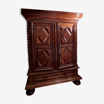 Louis XIII walnut period cabinet