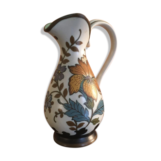 Porcelain jug