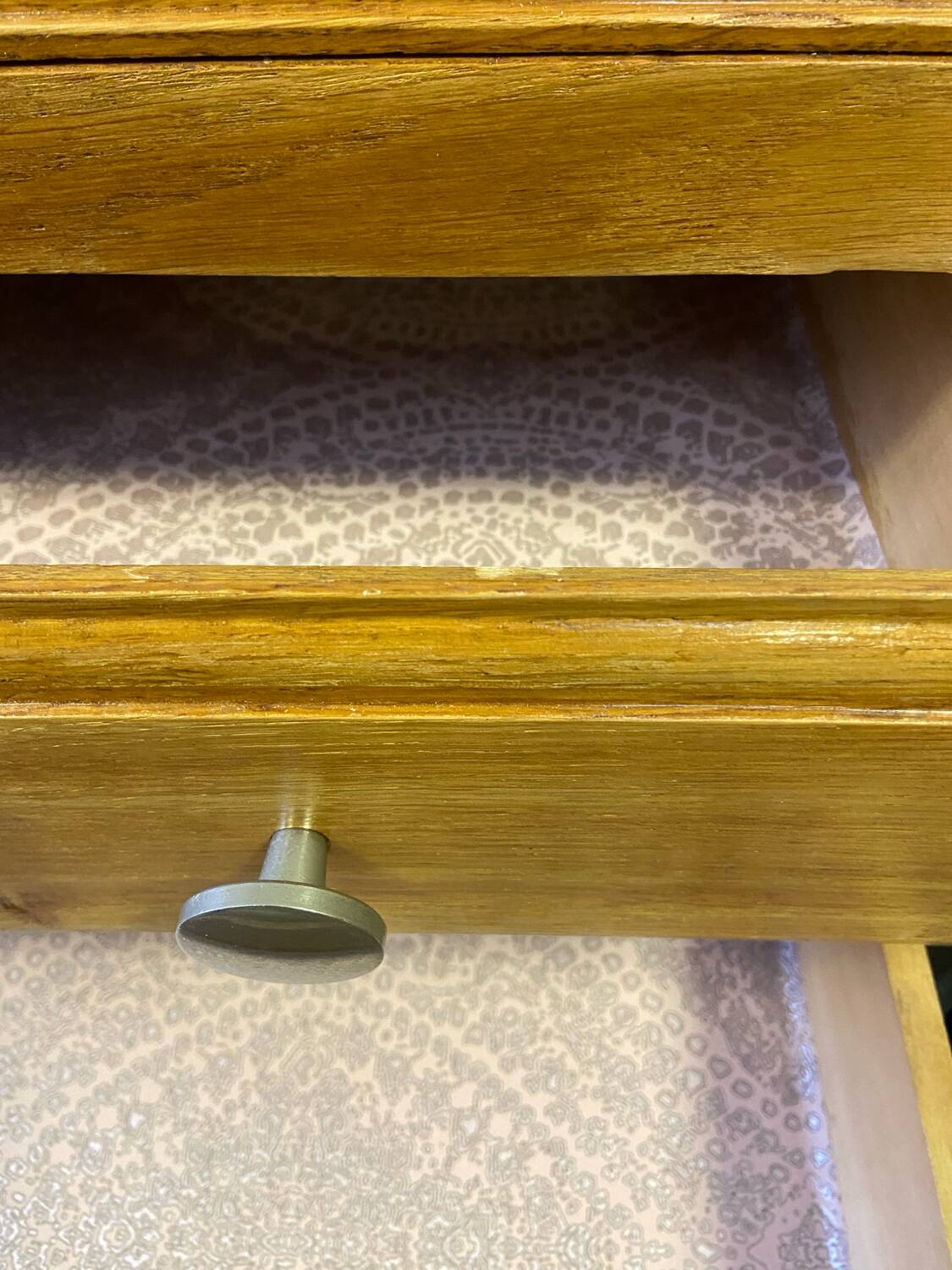 Commode vintage