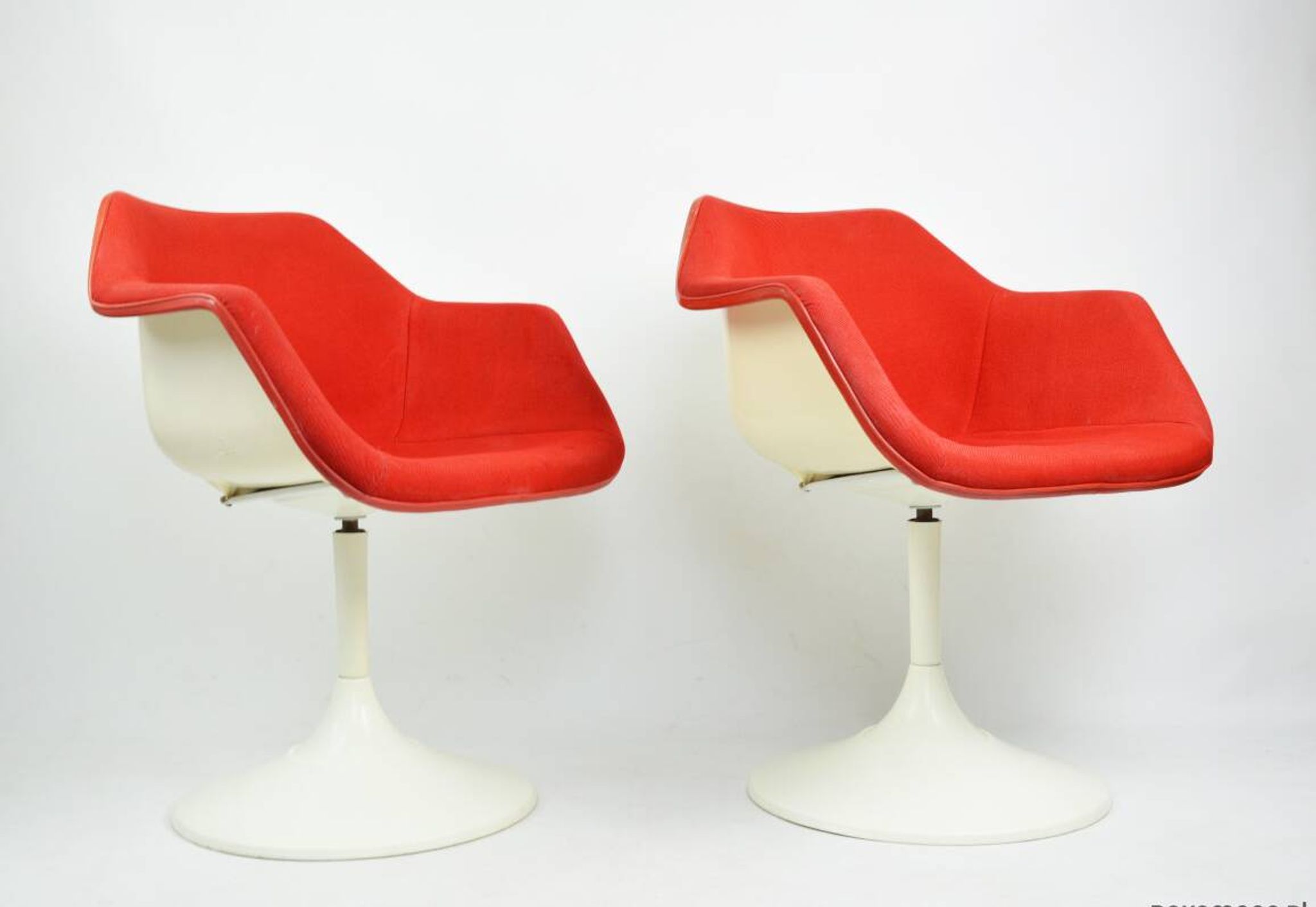 Pair of chairs designed by R. Day for Overman, Sweden, 1960s