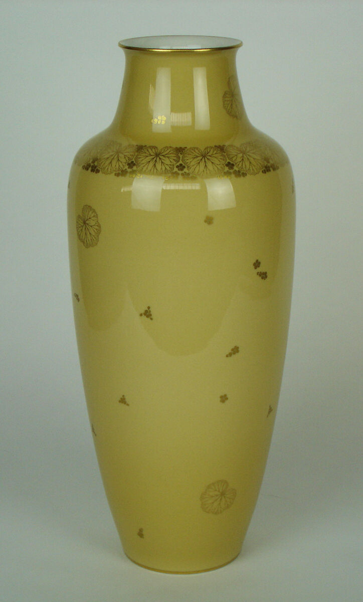 Vase en porcelaine de Sevres