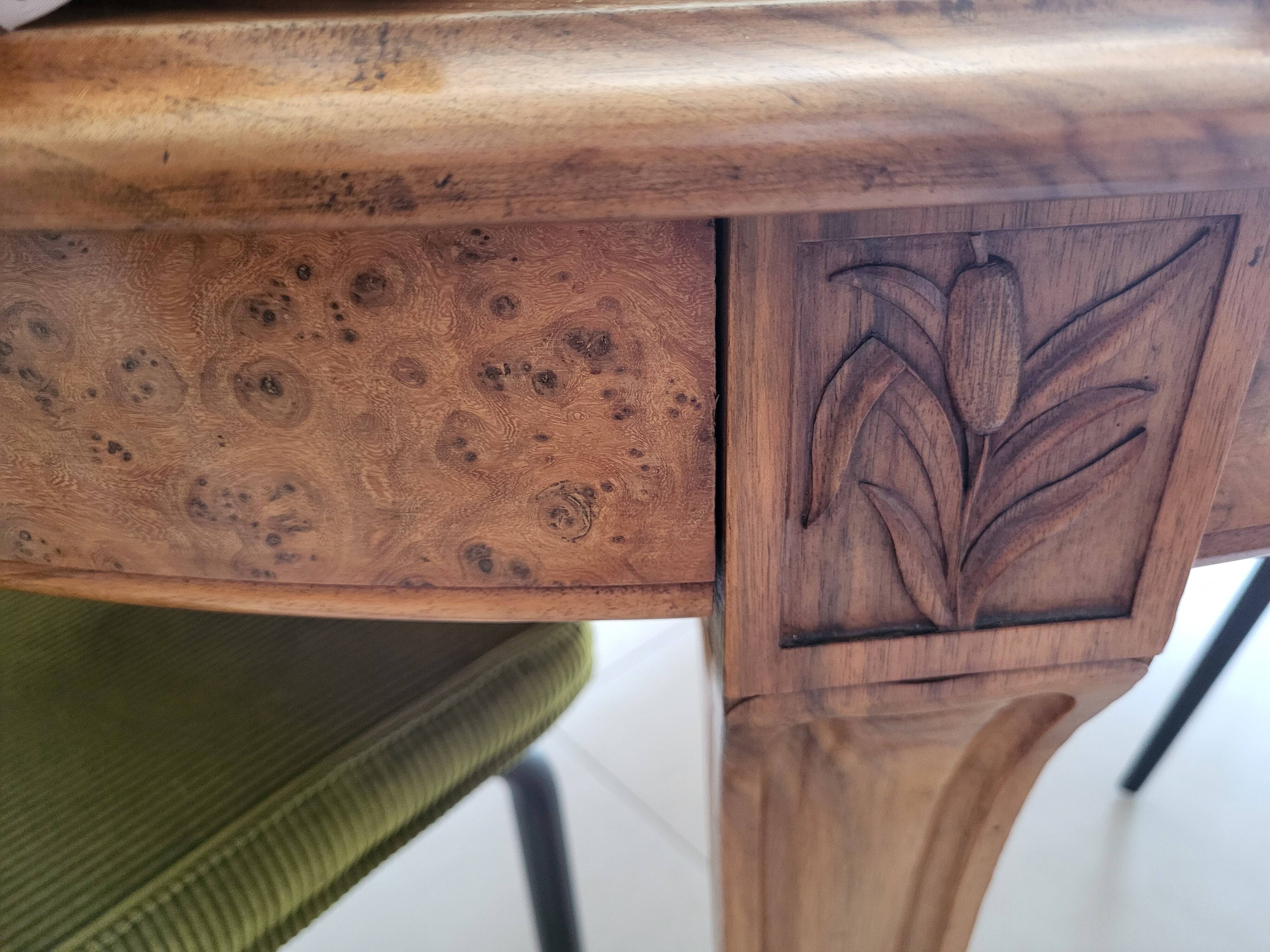 Table and 10 Art Nouveau style chairs.