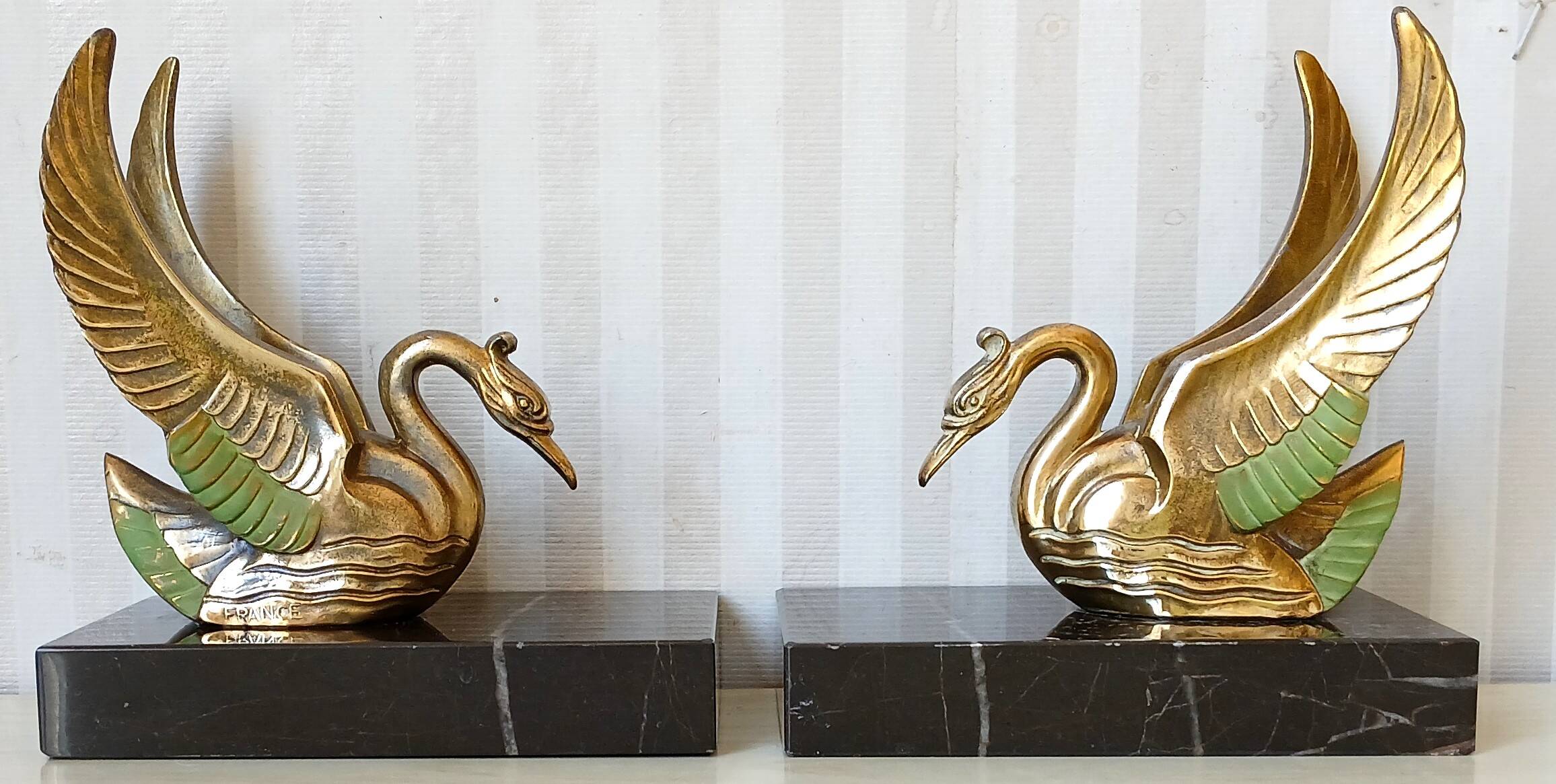 Pair of Art Deco Zoomorphic Bookends, France circa 1930