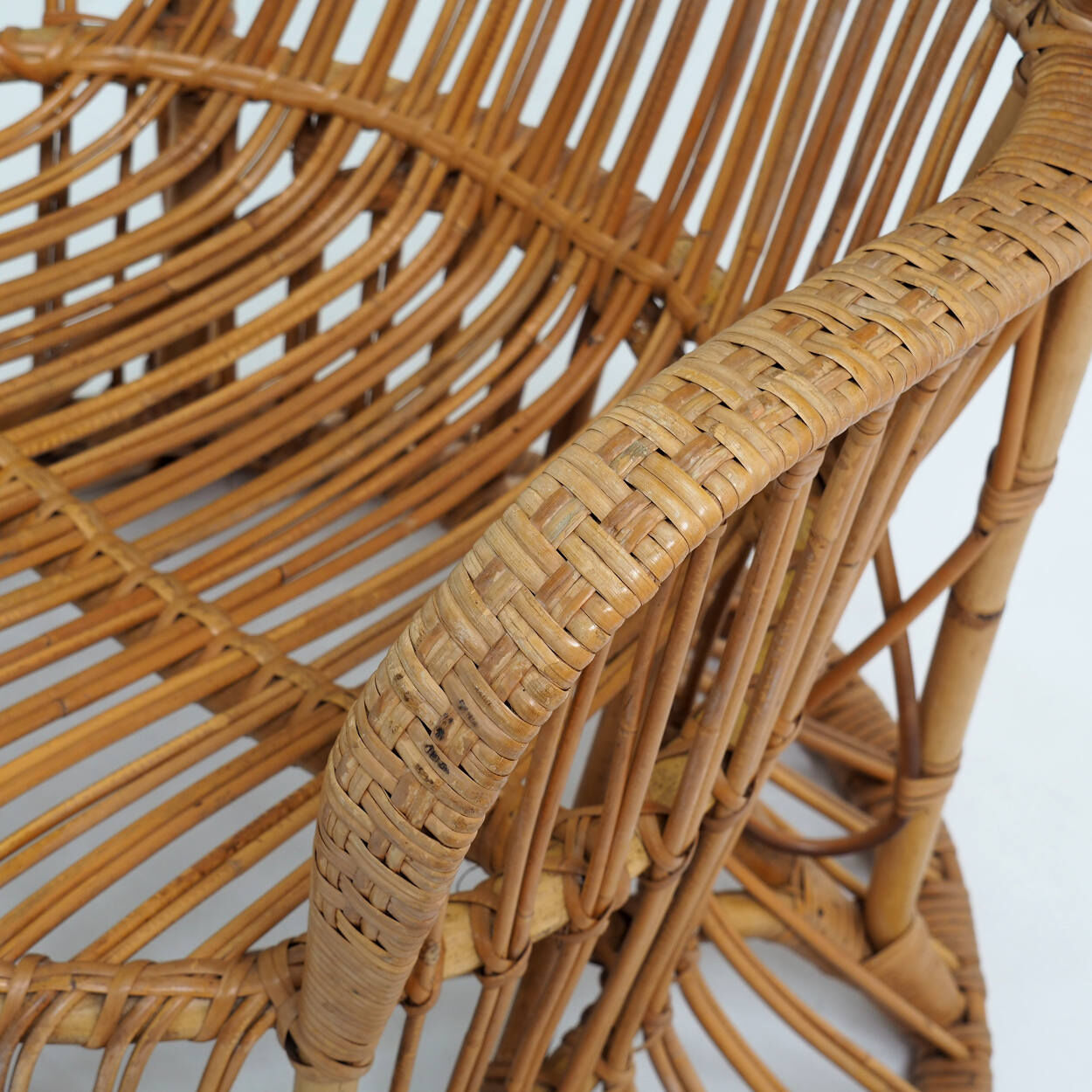 Rohé Noordwolde Peacock chair