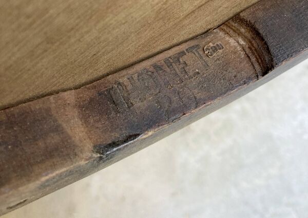Tabouret - chaise thonet des années 20.