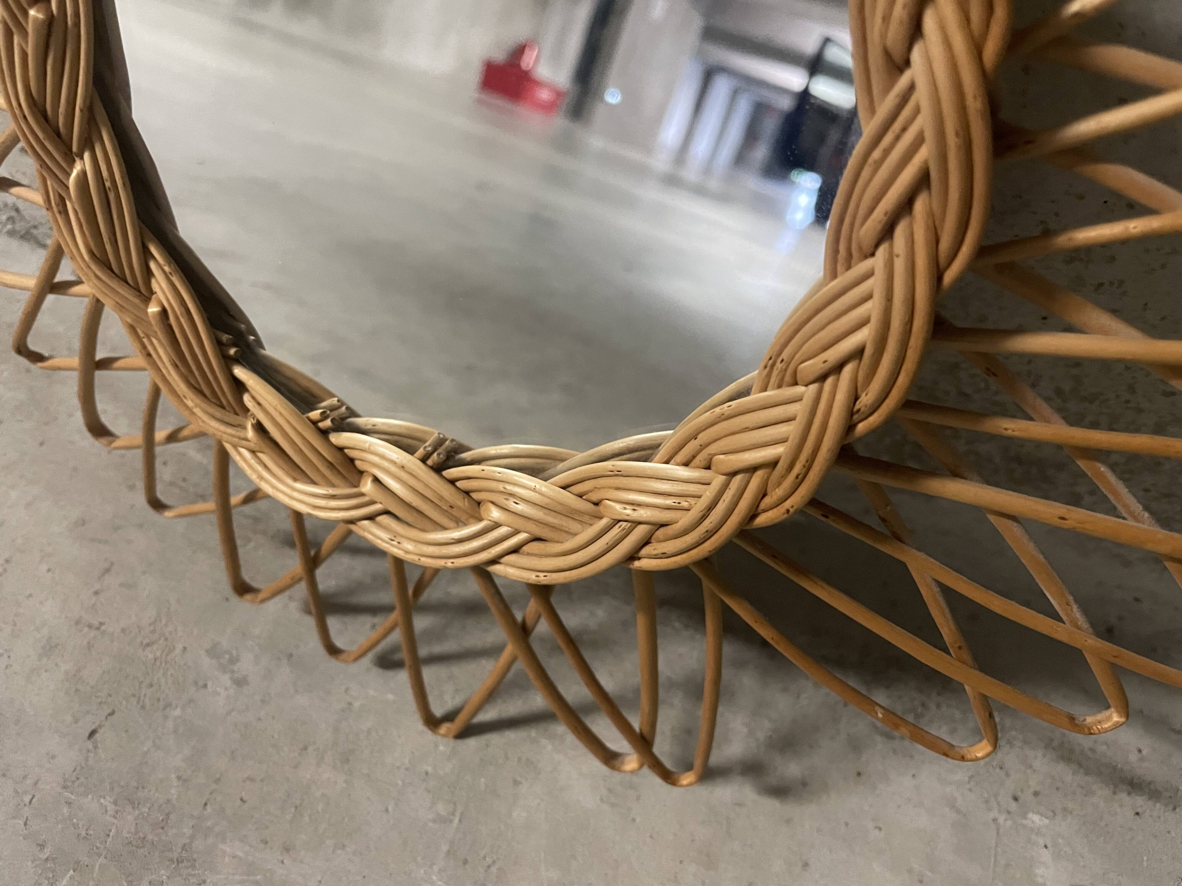 Wicker sun mirror