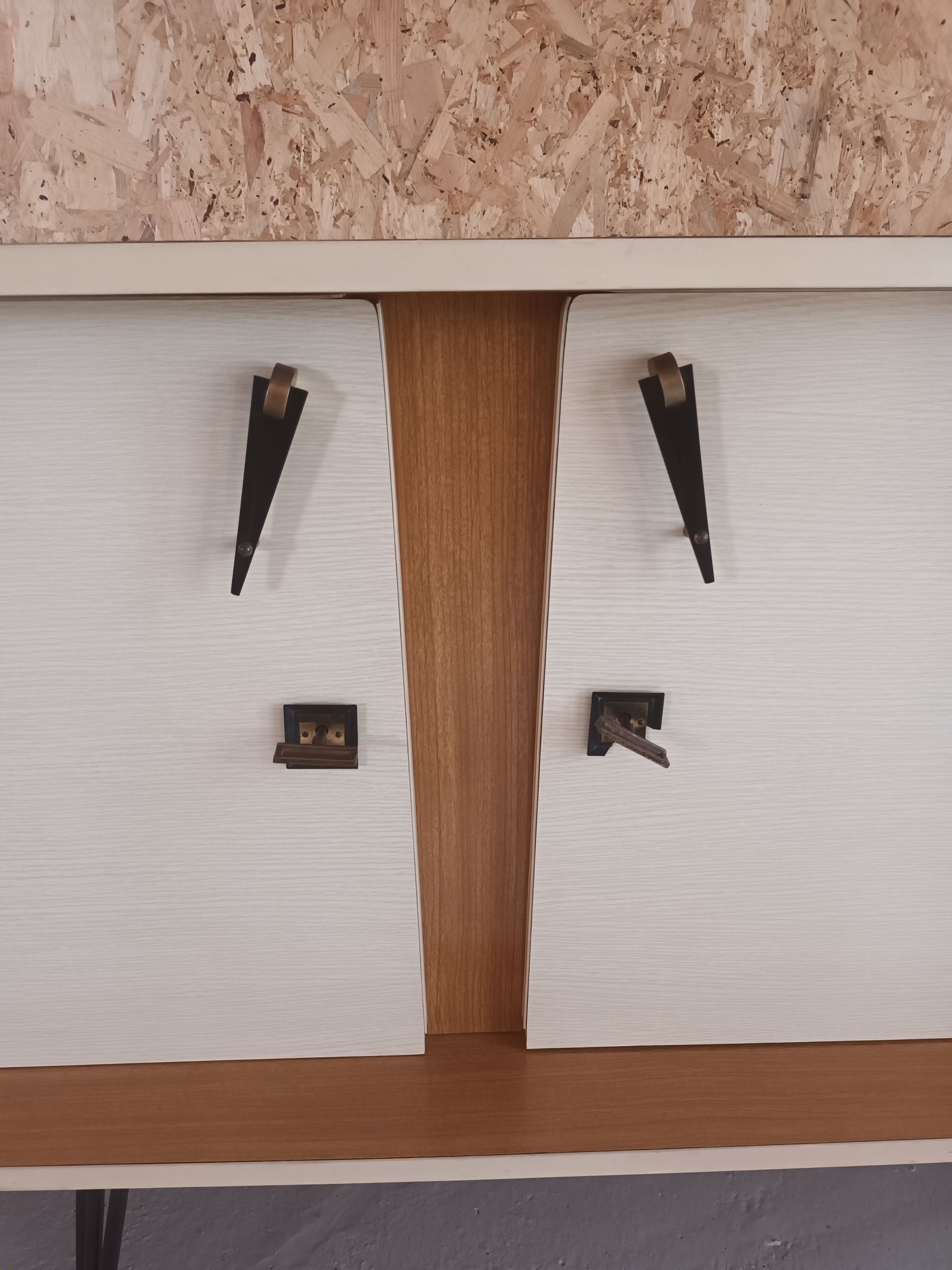 Buffet vintage en formica