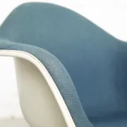 Pair dal la fonda fiberglas chair by charles & ray eames for vitra