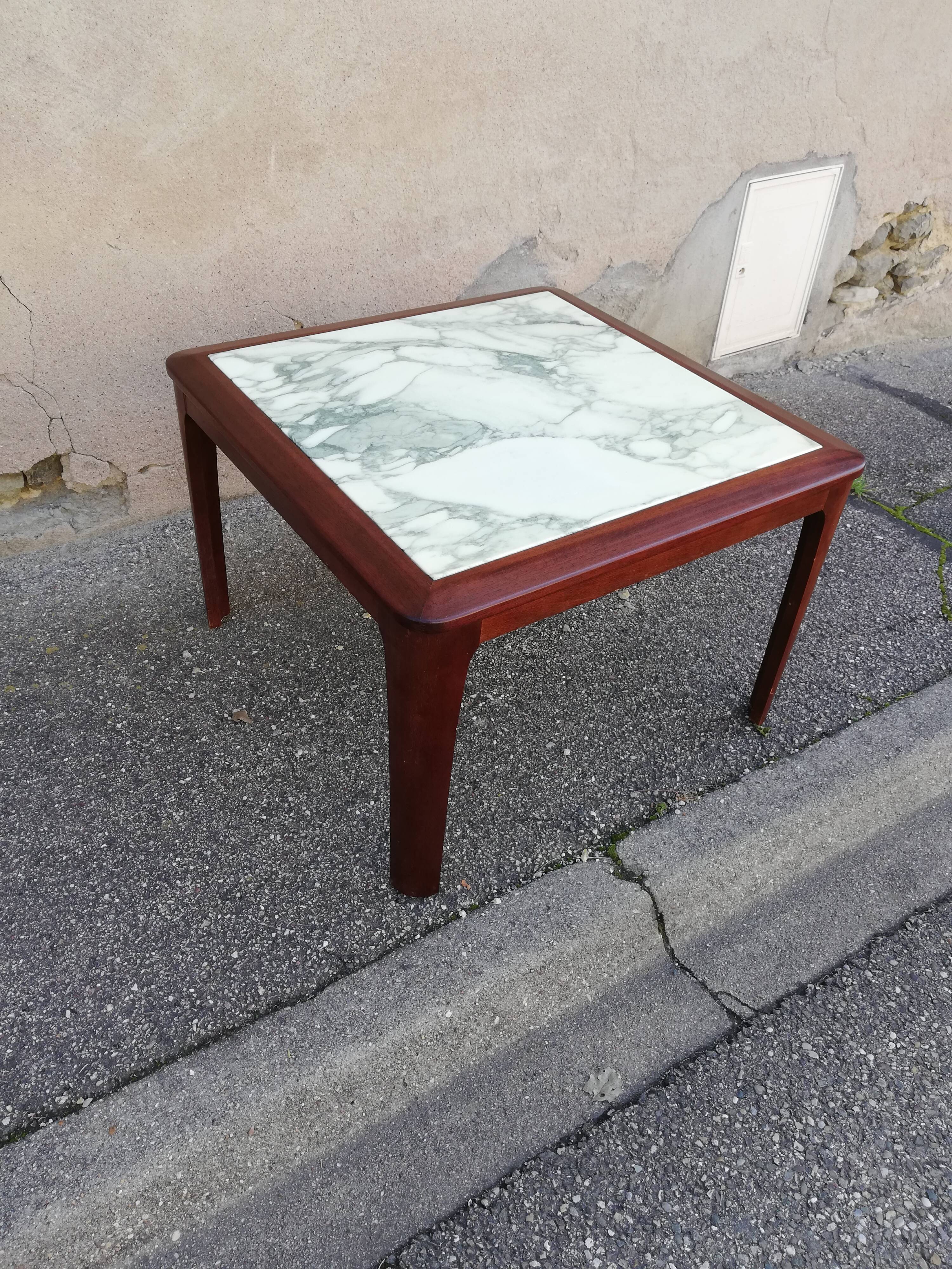 Scandinavian coffee table green marble