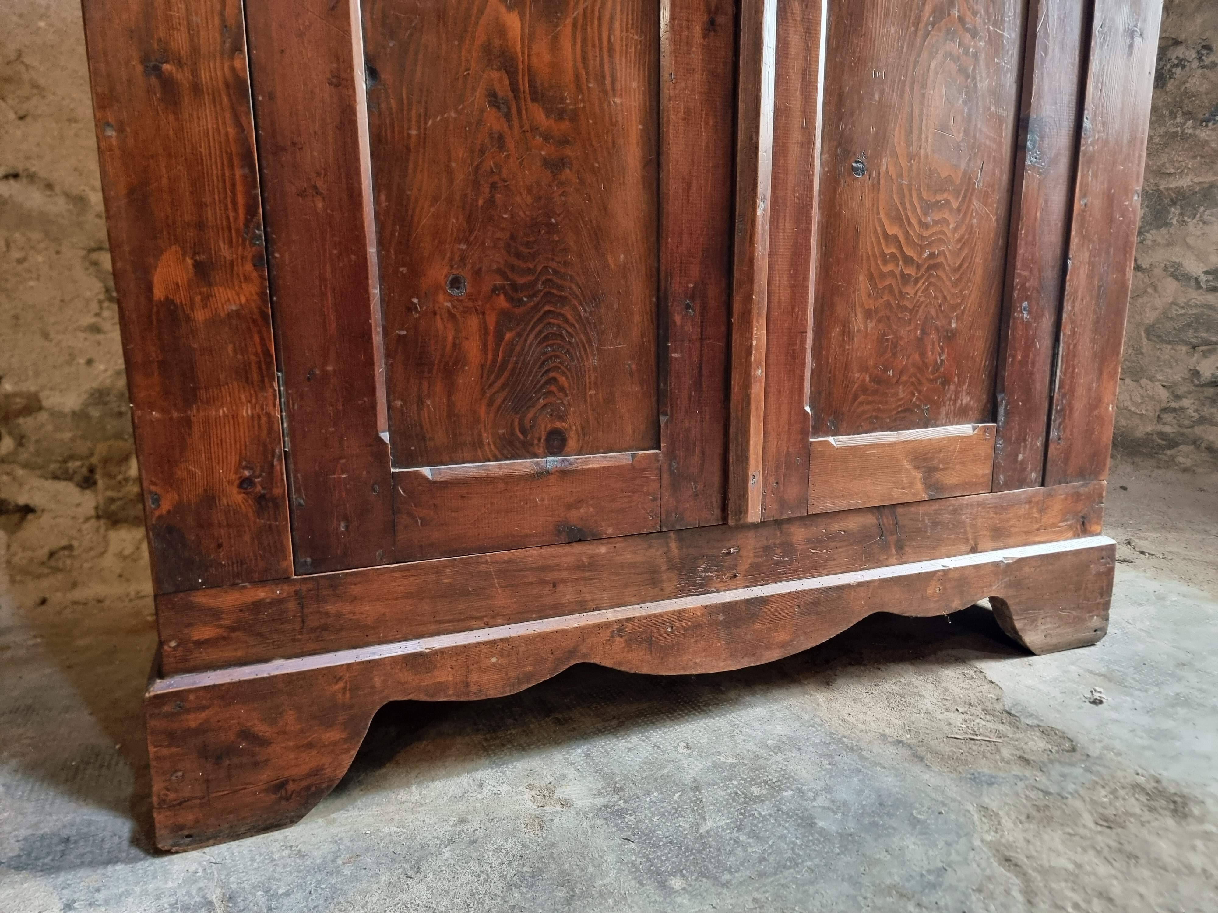 Antique French pine bonnetière – rustic country wardrobe – circa 1900–1920