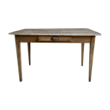 Farm table
