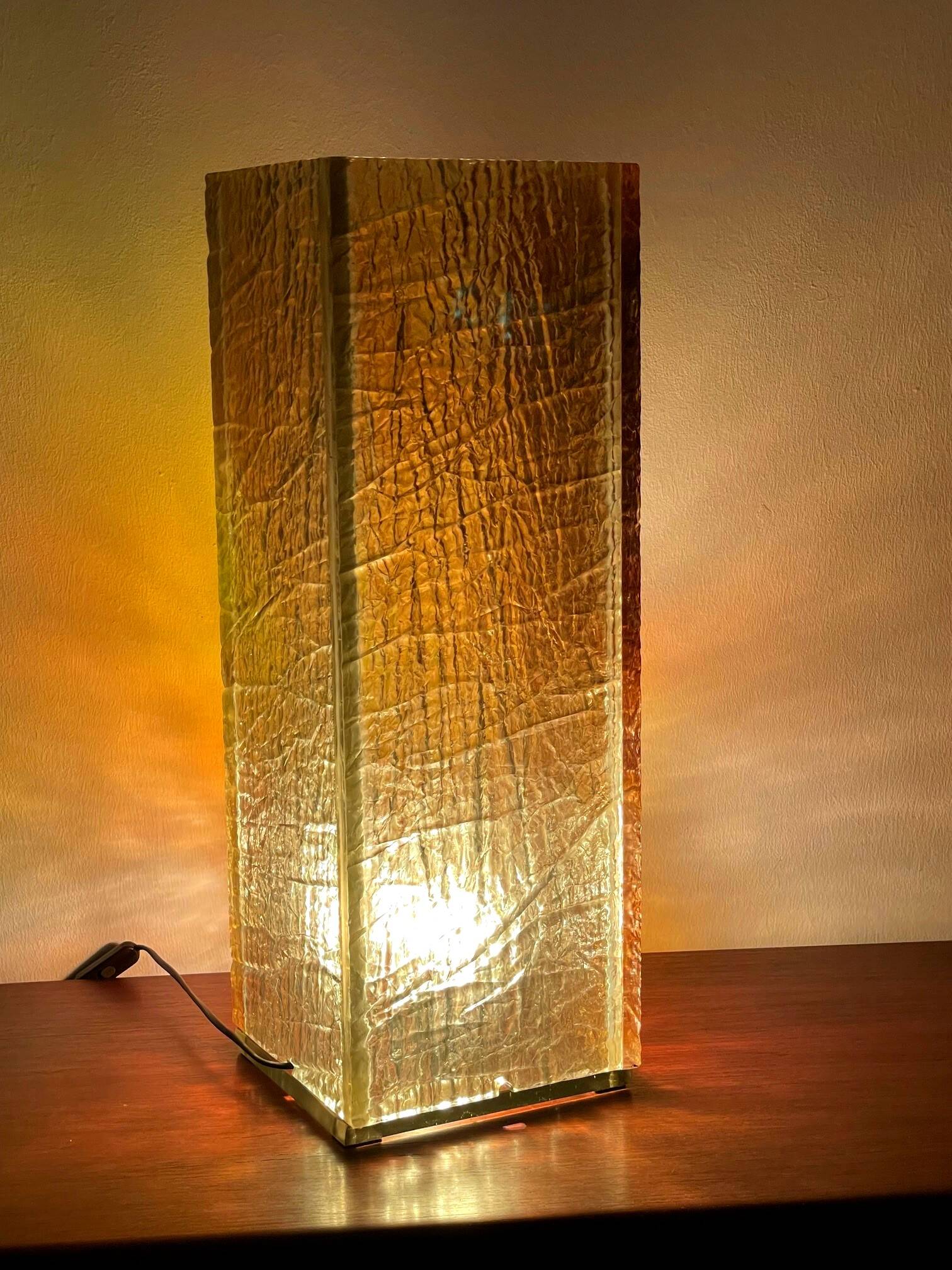 Design lamp in plexiglass
