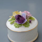 English porcelain jewelry box 20th century