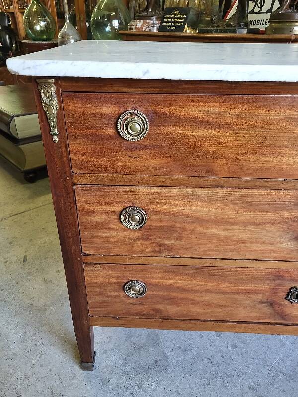 Louis xvi style mahogany 3-drawer chest of 19th century