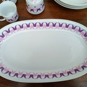 Alfoldi porcelain coffee service and serving dishes, 14 pieces, circa 1970.