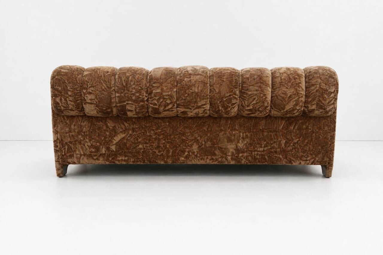 1970’s Sculptural Italian design sofa
