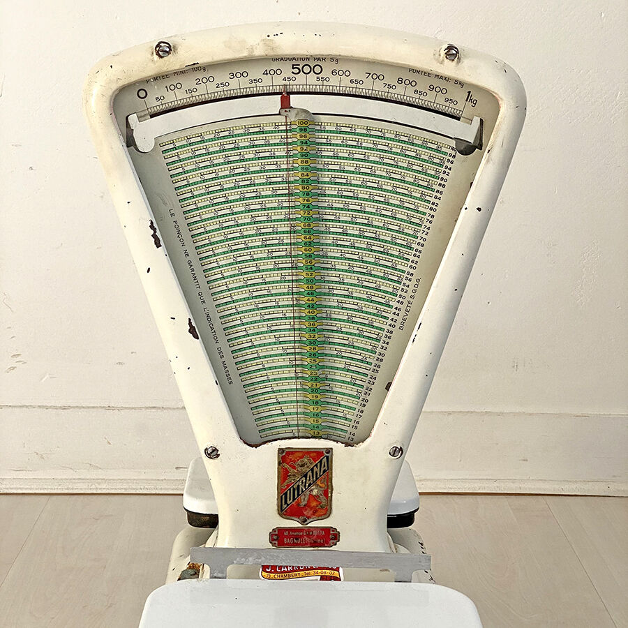 50's vintage grocer's scale