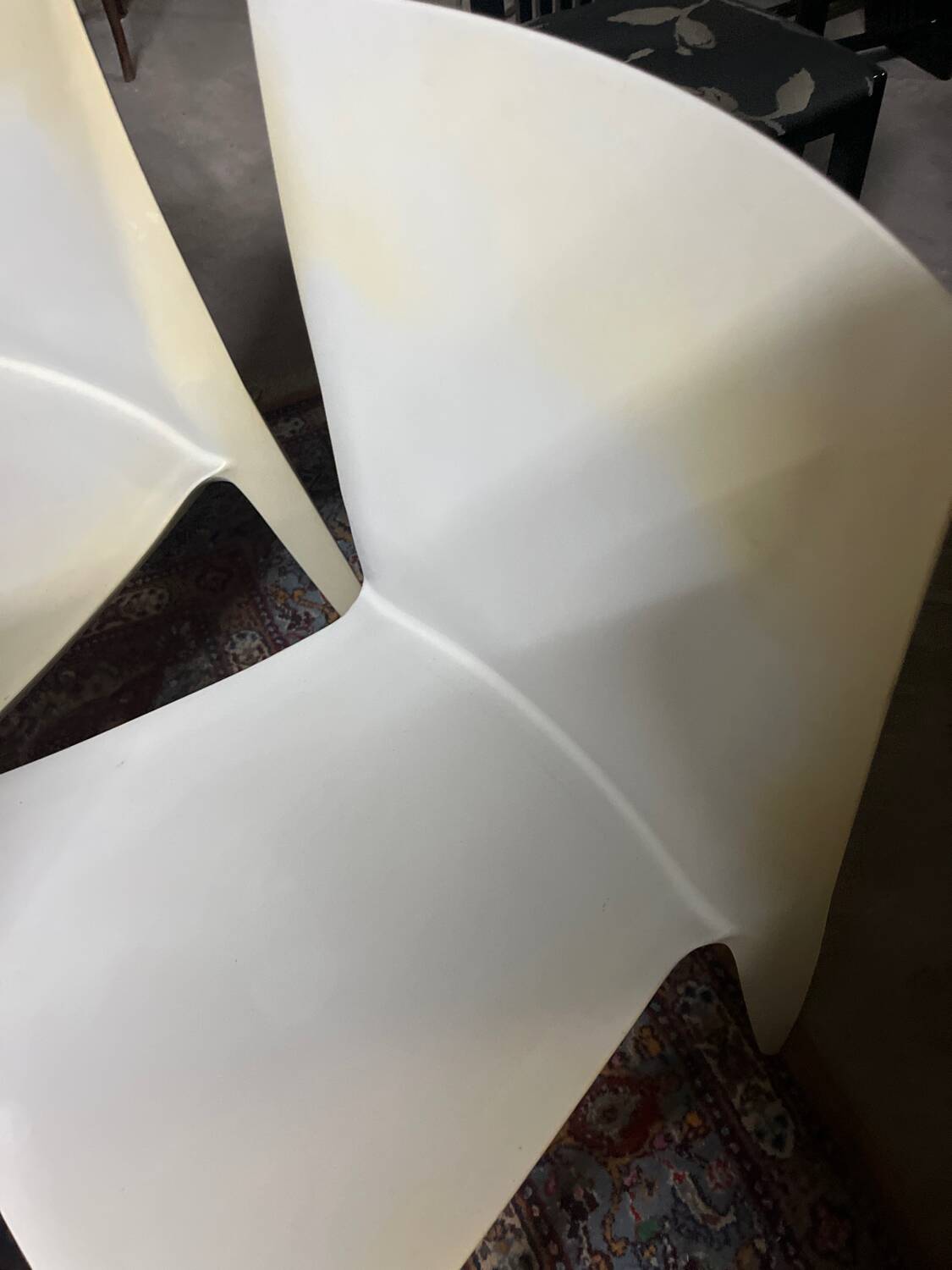 Ensemble de 6 chaises Bellini empilables en polypropylène gris clair, design italien de Mario Bellini