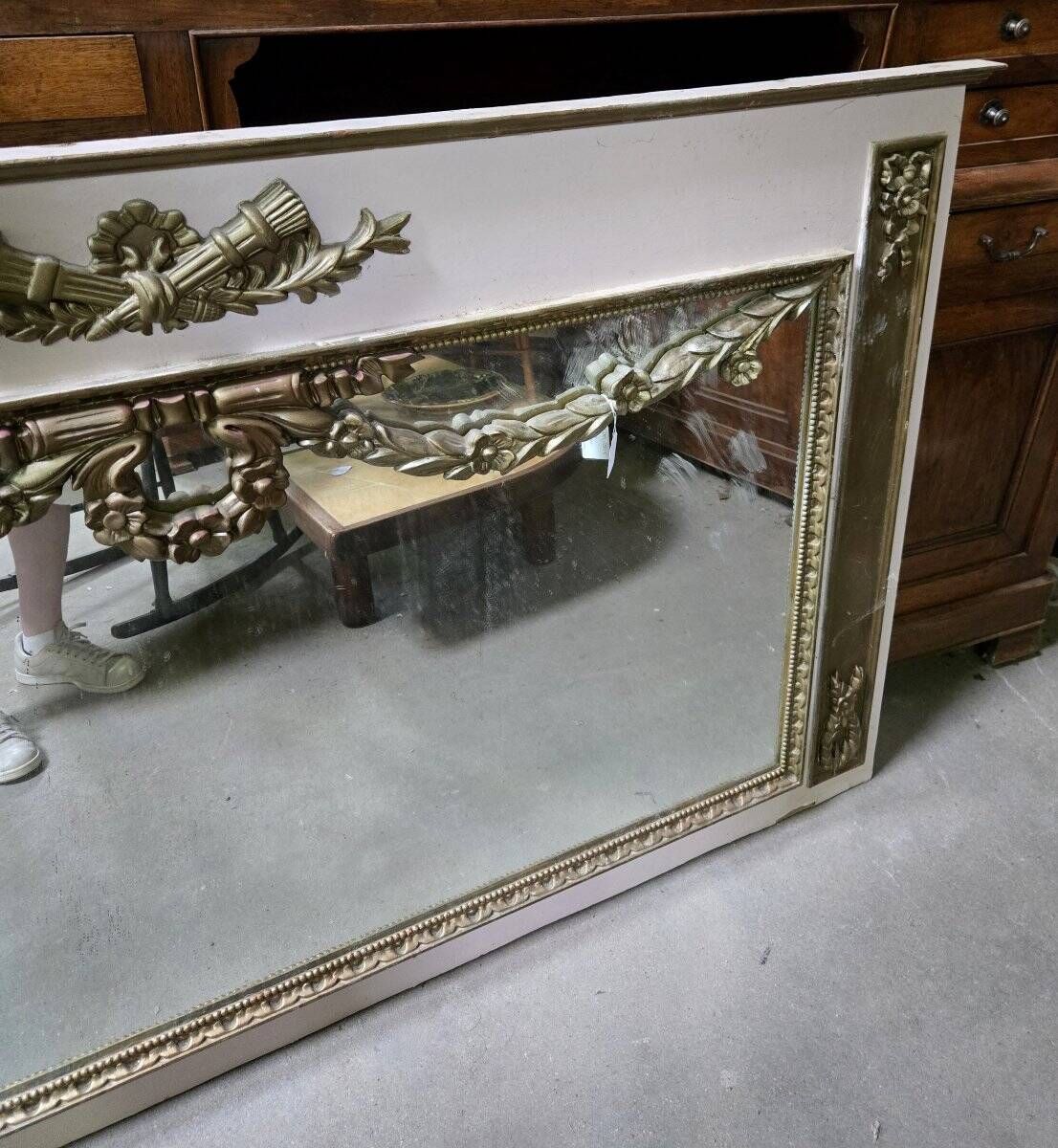 very large wooden trumeau in Louis XVI style, painted wood