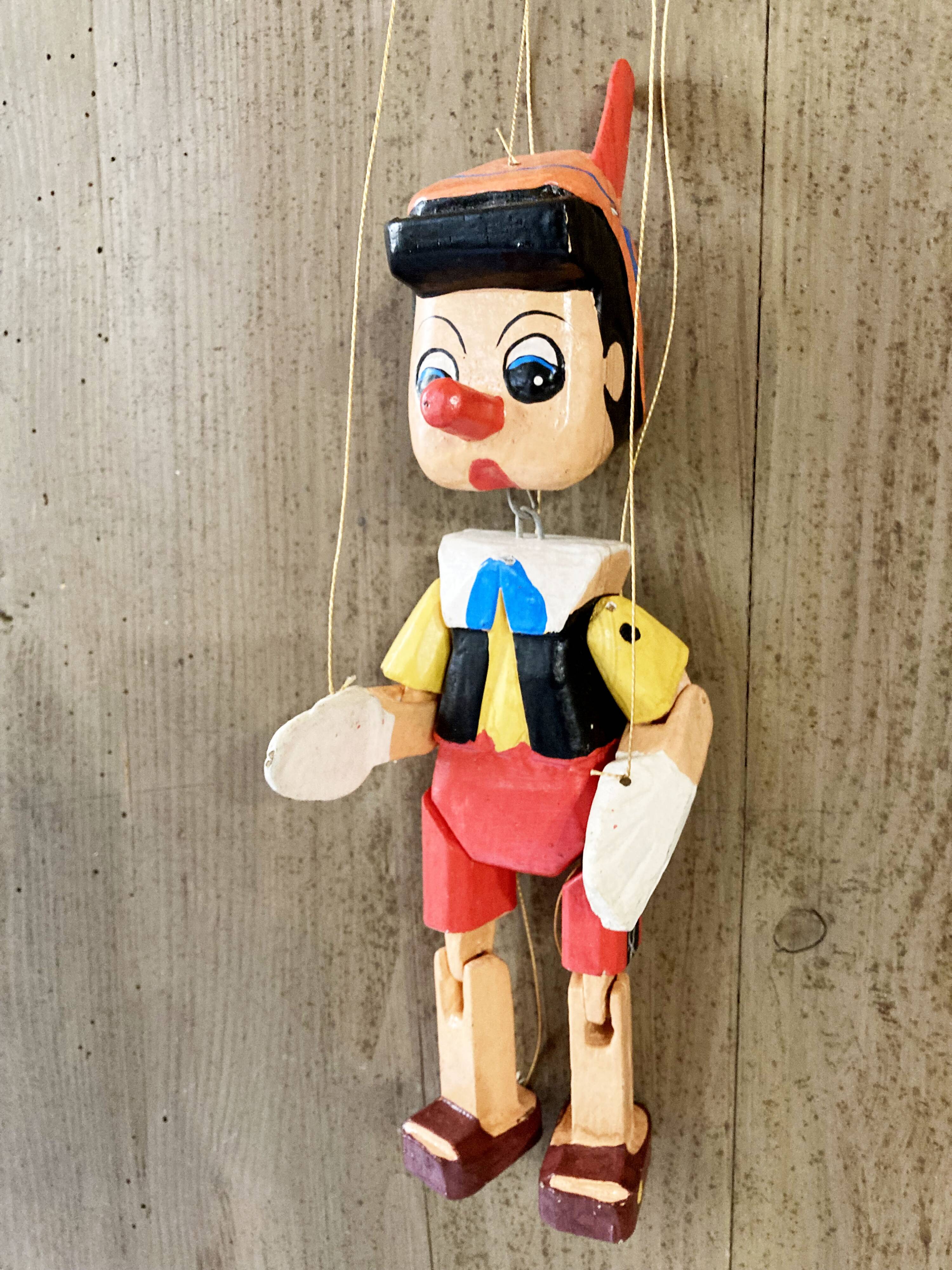 Marionnette Pinocchio en bois peint