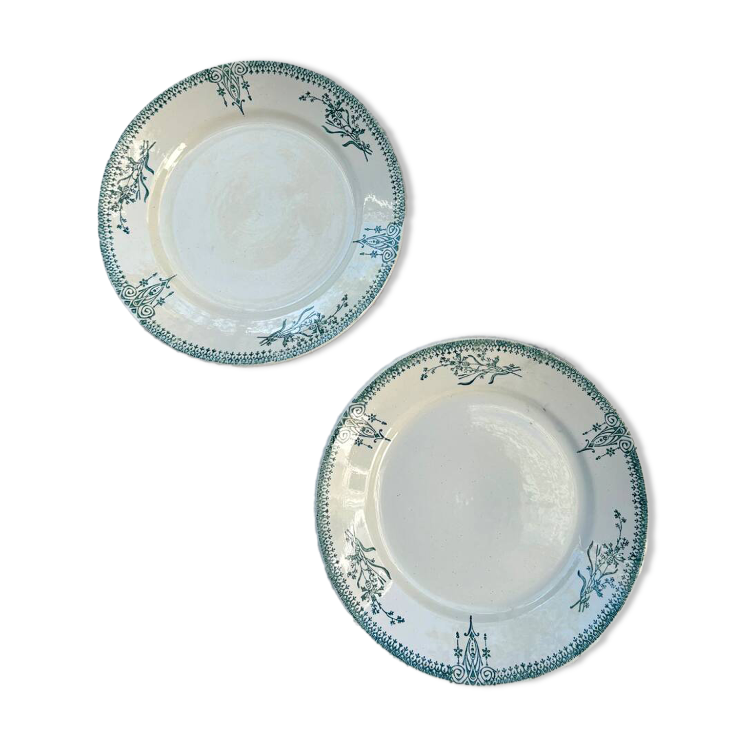 2 ironstone plates St Amand