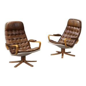 Paire de fauteuils, Sam Larsson