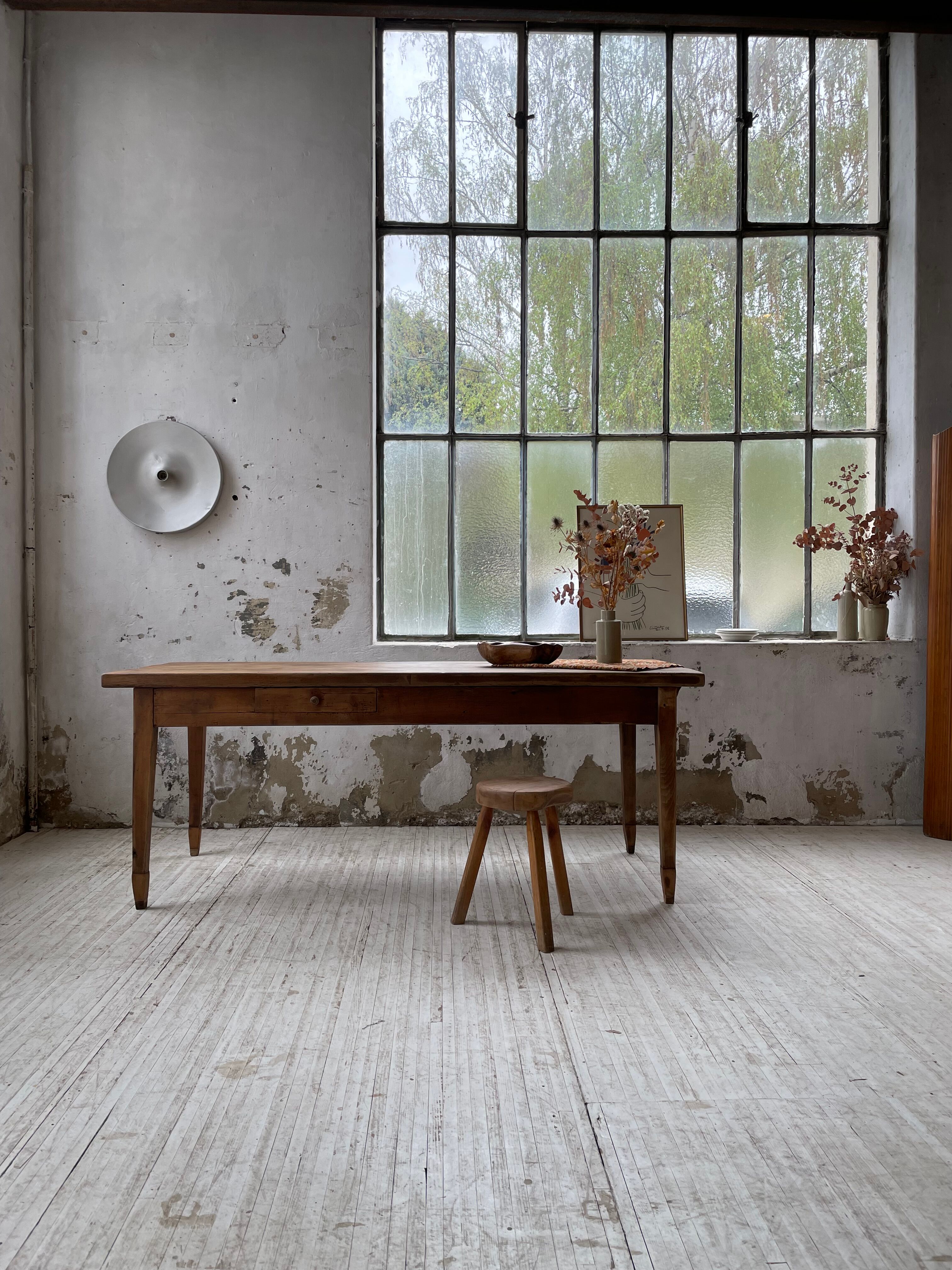 Farmhouse table in oak and walnut 2m