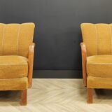 Deux fauteuils