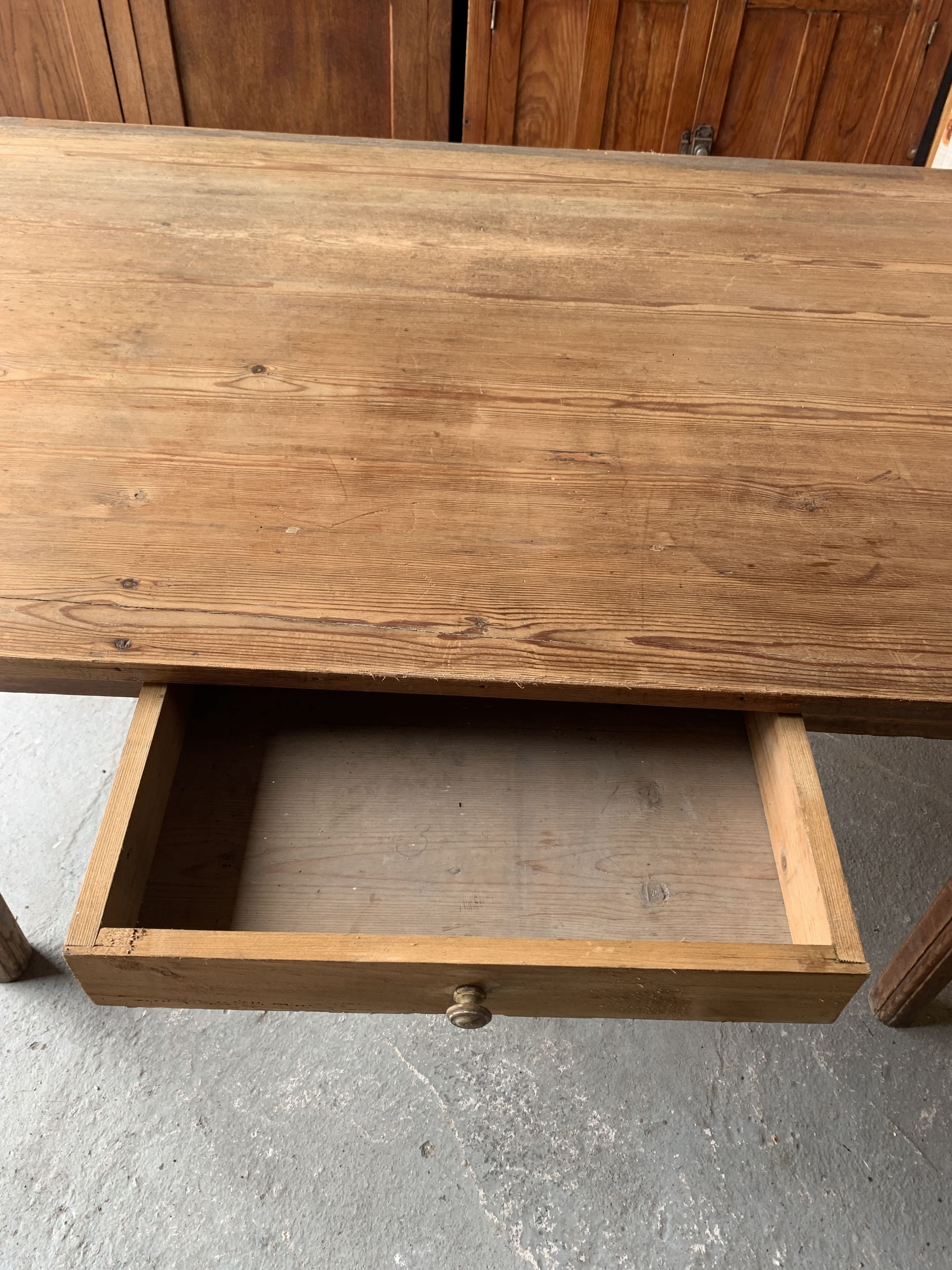 Old rectangular table - 1M40 - 2 drawers