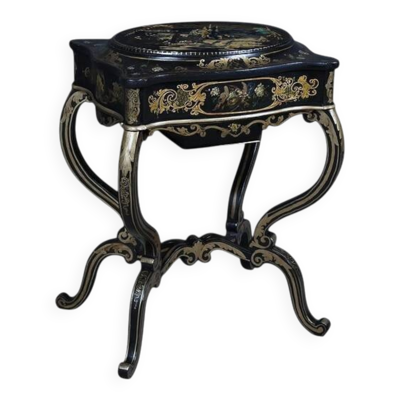 Table travailleuse en bois peint, époque Napoléon III – milieu XIXe