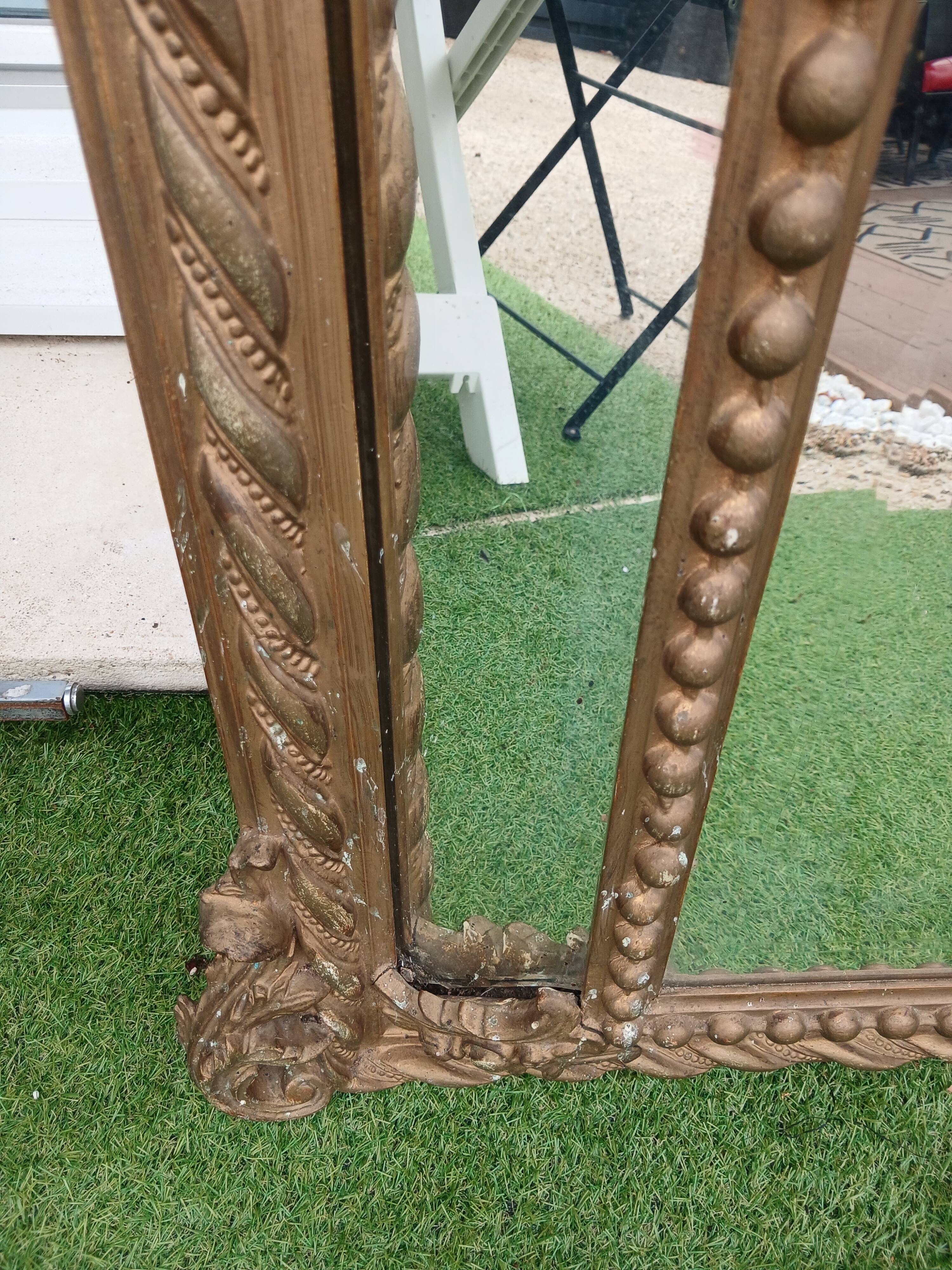 Antique golden mirror with parcloses napoleon iii