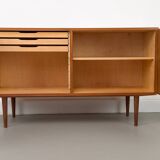 Enfilade danoise en teck par Carlo Jensen pour Hundevad & Co., 1960s