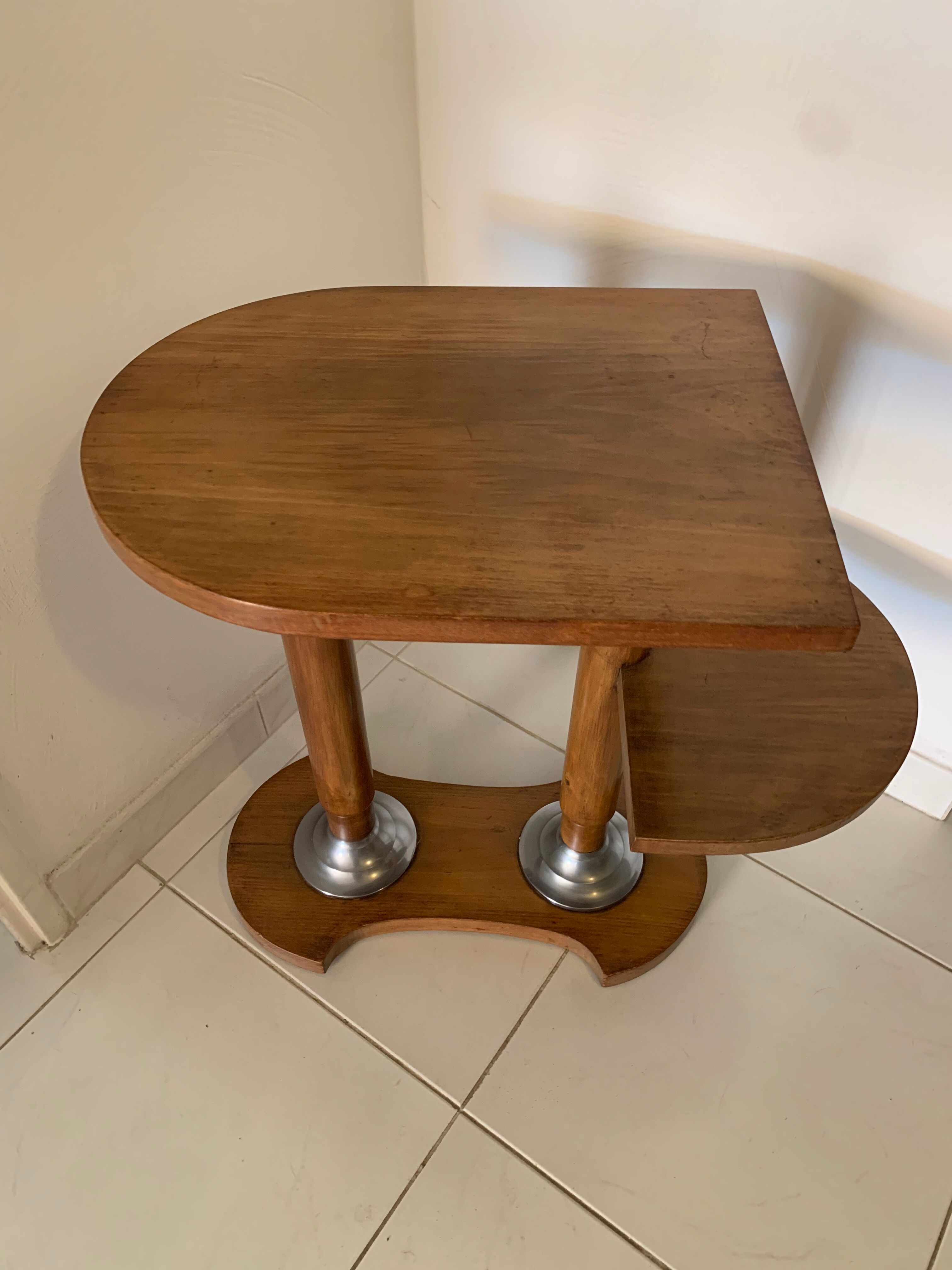 Art Deco pedestal table