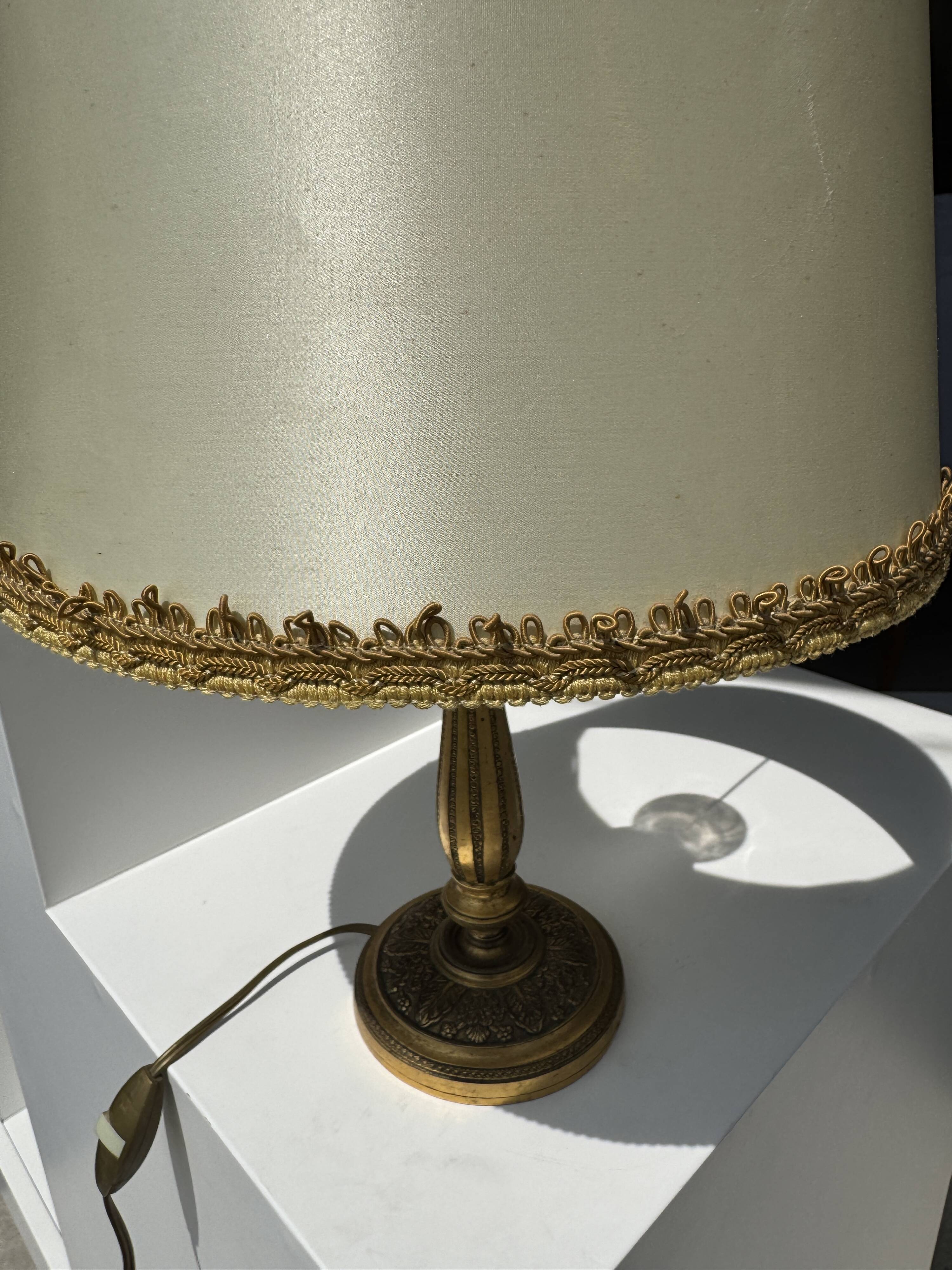 Small classic gold brass lamp with cream shade H48